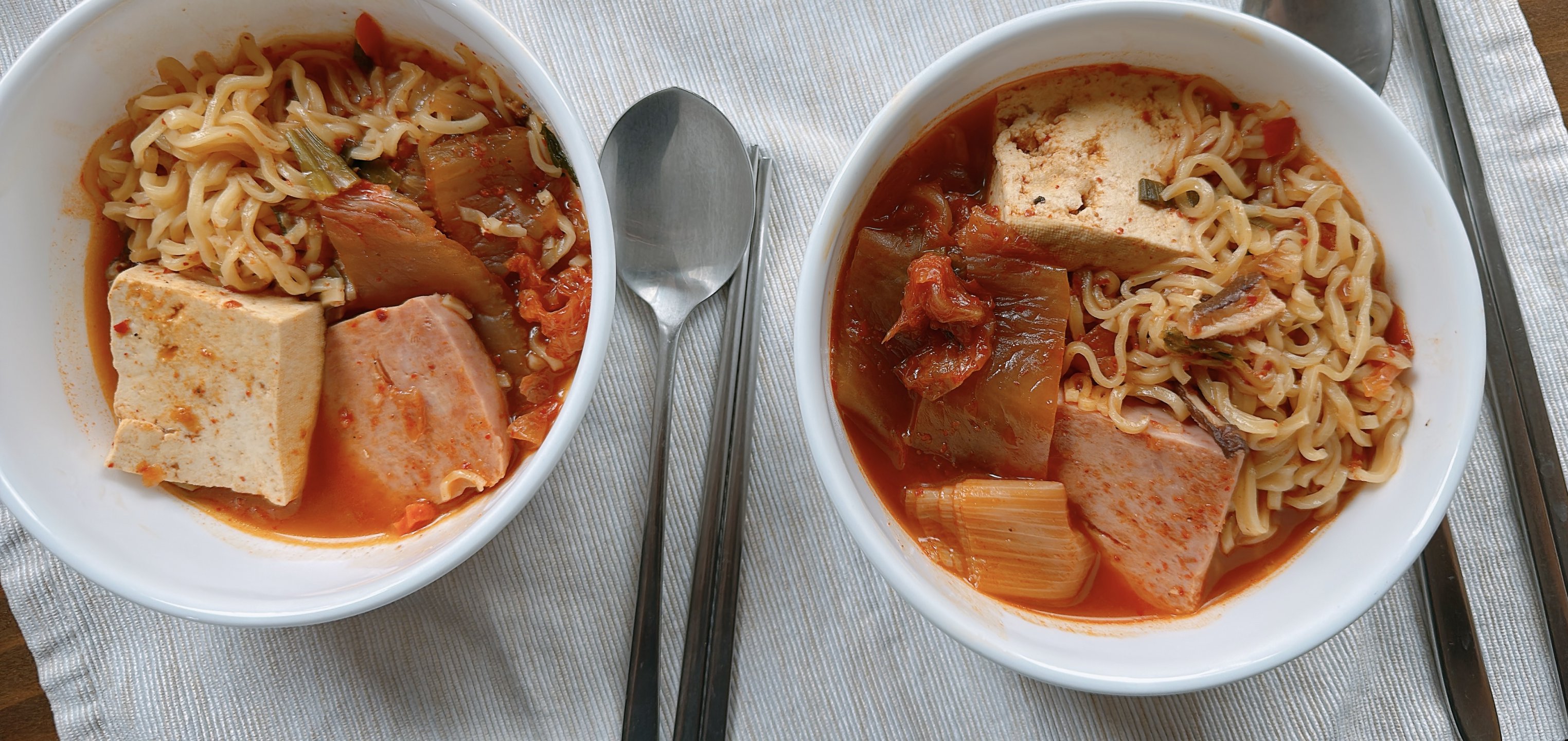 비오는 날엔 부대찌개라면