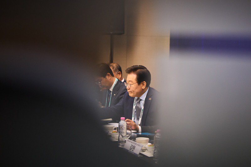 241104 SK AI SUMMIT 07.jpg